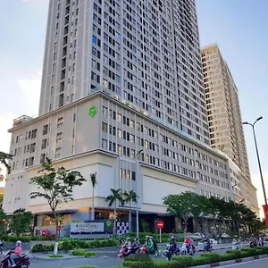 https://genius-apartment-river-gate-free-pool.hotelsvungtau.com